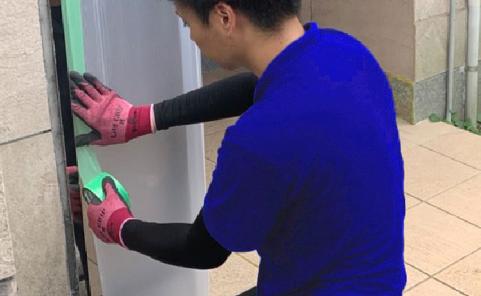 粗大ゴミの回収前に現場を養生